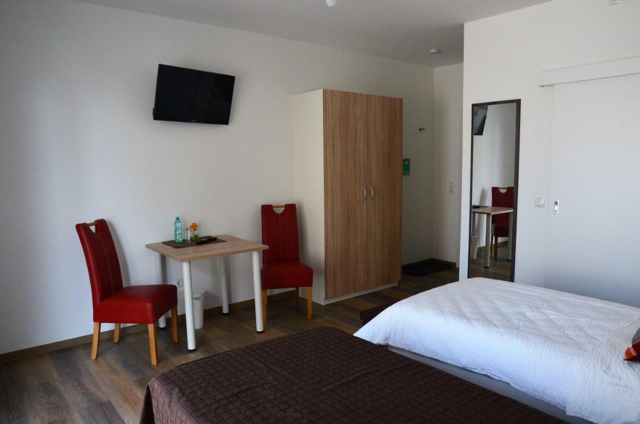 Gaestehaus Am Hochsimmer Ettringen  Exteriér fotografie