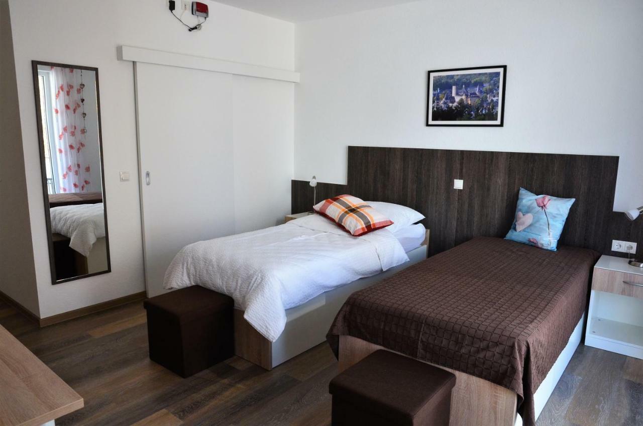 Gaestehaus Am Hochsimmer Ettringen  Exteriér fotografie