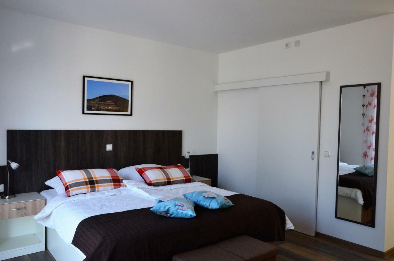 Gaestehaus Am Hochsimmer Ettringen  Exteriér fotografie